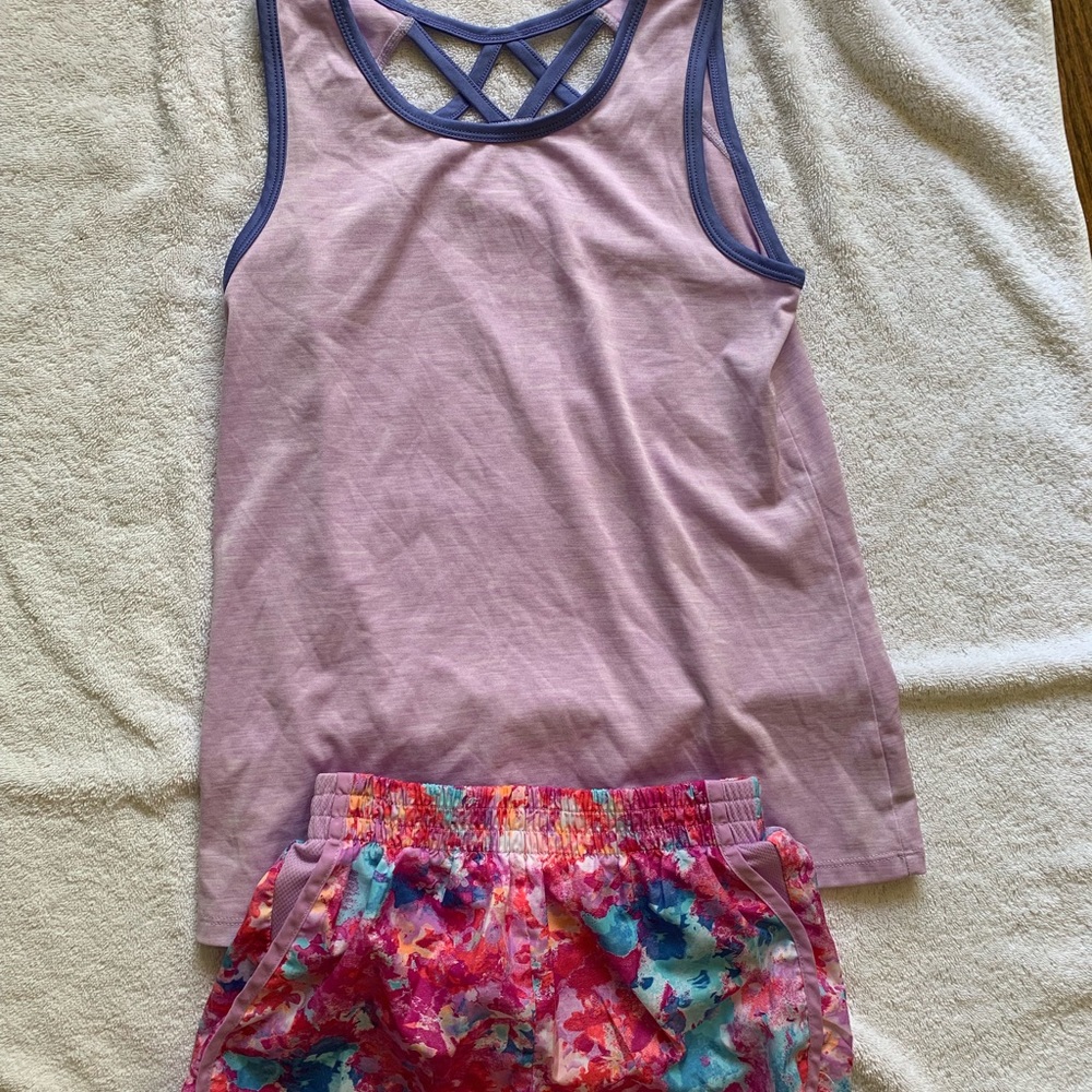 Girls Athletic outfit